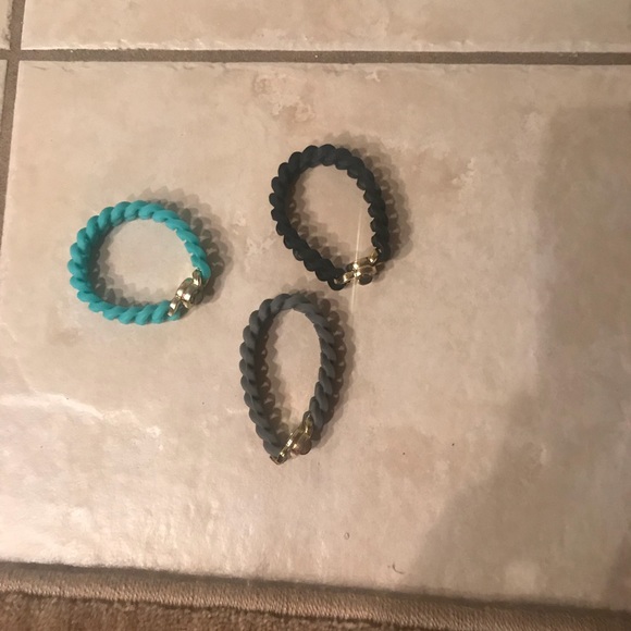 Rustic cuff - Picture 2 of 2